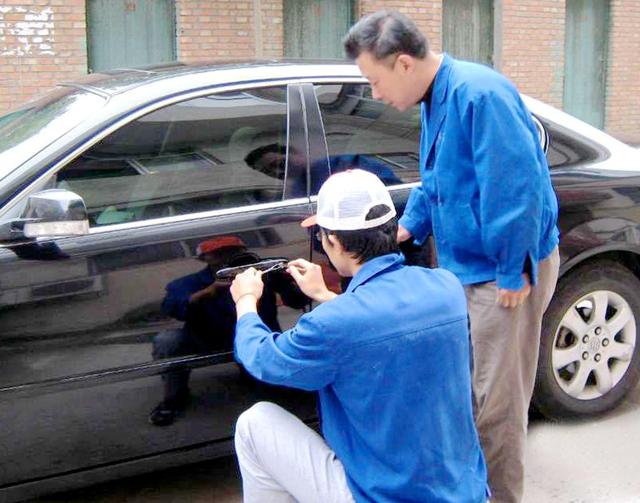 津南区开锁公司：车钥匙坏了怎么办